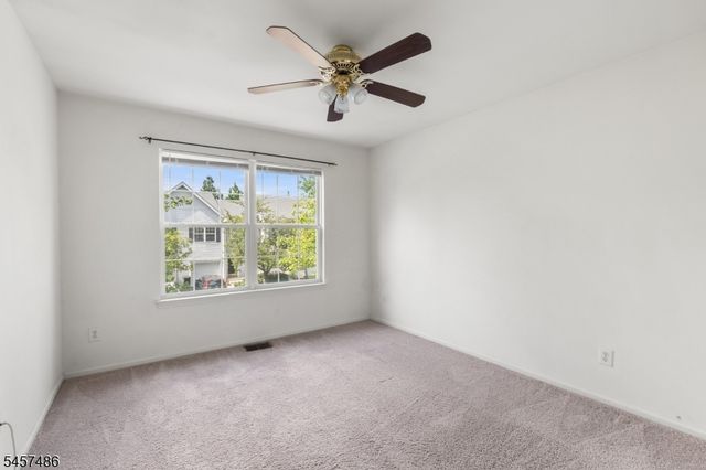 353 Cynthia Ln, Bridgewater Twp., NJ 08807