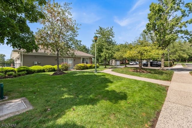 353 Cynthia Ln, Bridgewater Twp., NJ 08807