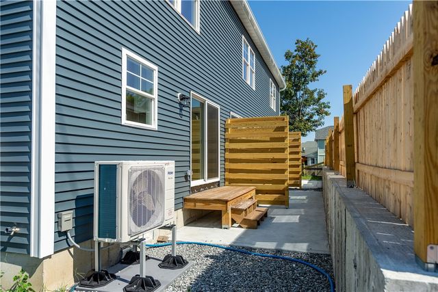 402 Juniper Street, East Providence, RI 02914