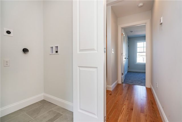 402 Juniper Street, East Providence, RI 02914