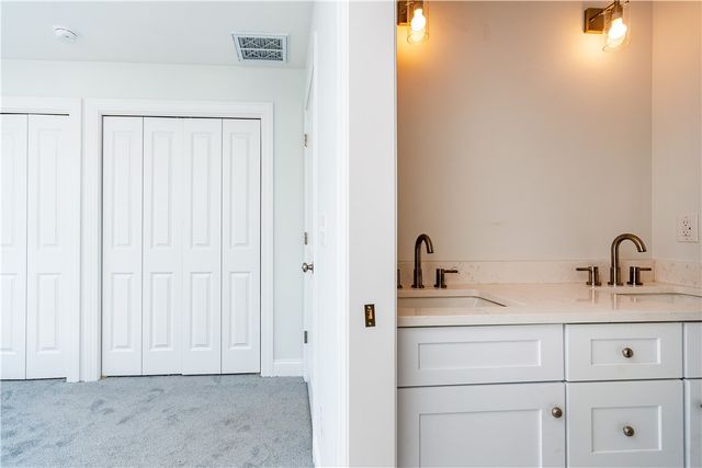 402 Juniper Street, East Providence, RI 02914