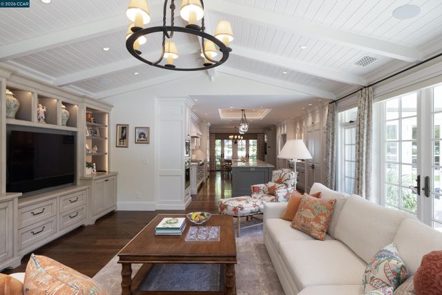 3937 Happy Valley Rd., Lafayette, CA 94549
