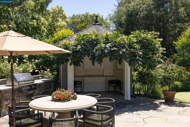 3937 Happy Valley Rd., Lafayette, CA 94549