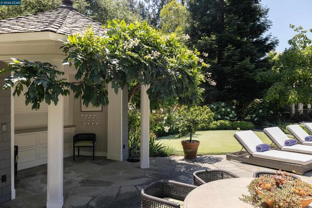 3937 Happy Valley Rd., Lafayette, CA 94549
