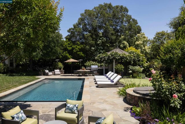 3937 Happy Valley Rd., Lafayette, CA 94549