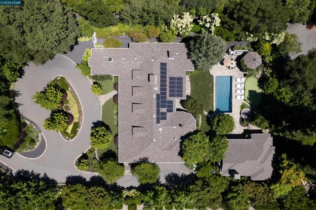 3937 Happy Valley Rd., Lafayette, CA 94549