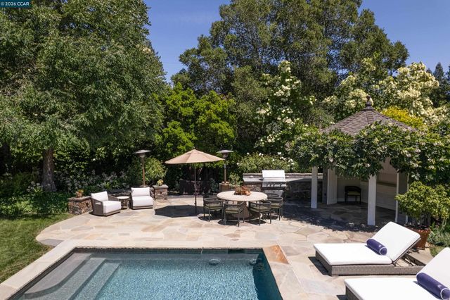 3937 Happy Valley Rd., Lafayette, CA 94549