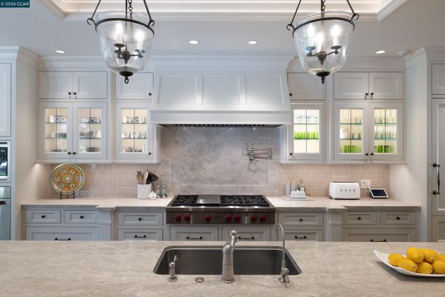 3937 Happy Valley Rd., Lafayette, CA 94549