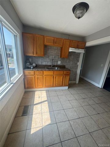2176 Springle Street Street, Detroit, MI 48215