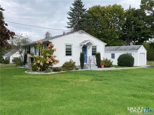 50 Short Beach Road, Branford, CT 06405