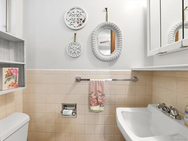 1433 Spencer St, Longmont, CO 80501