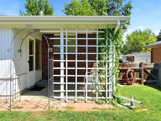 1433 Spencer St, Longmont, CO 80501