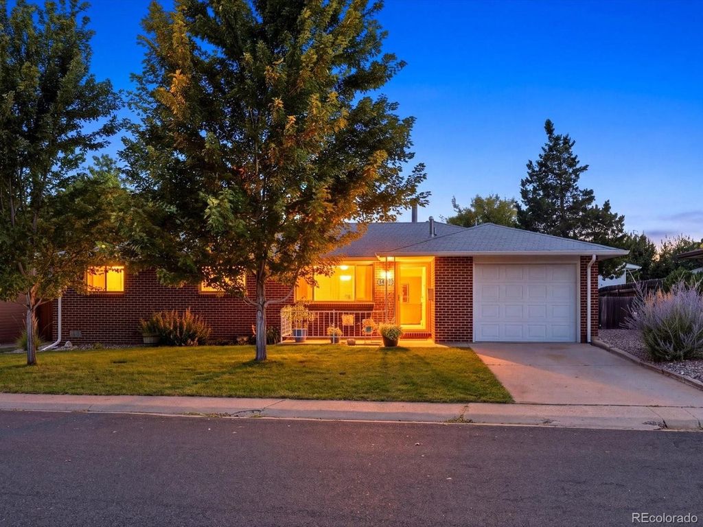 1433 Spencer St, Longmont, CO 80501