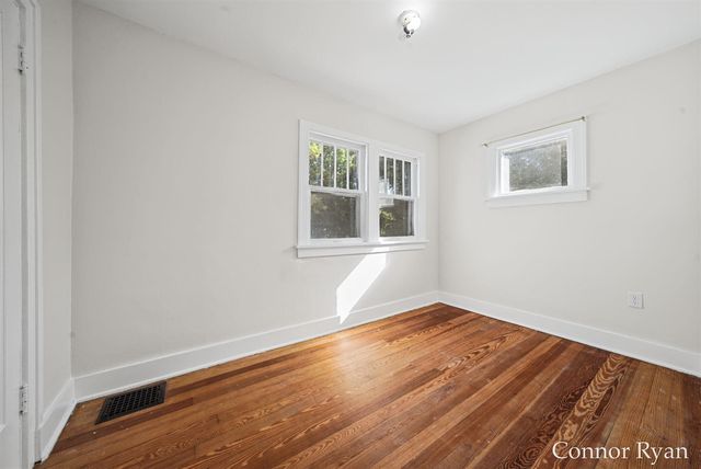 1362 Columbia Avenue, Grand Rapids, MI 49505
