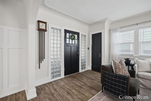 1362 Columbia Avenue, Grand Rapids, MI 49505