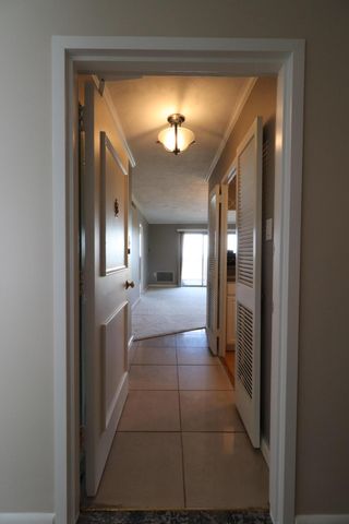 2121 Nicholasville Road 906, Lexington, KY 40503