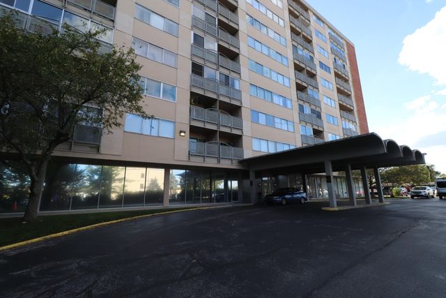 2121 Nicholasville Road 906, Lexington, KY 40503