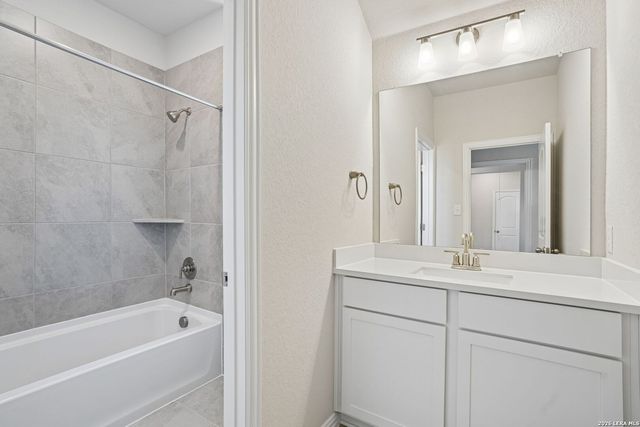 1822 Pining Street, New Braunfels, TX 78132
