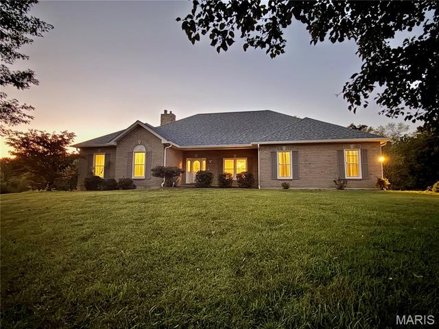 310 Morgan Meadows Lane, Eolia, MO 63344