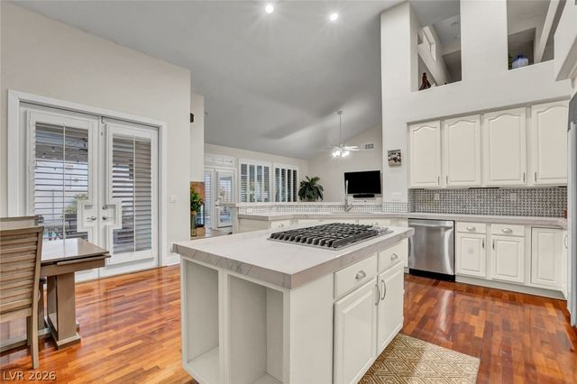 2017 Grafton Avenue, Henderson, NV 89074