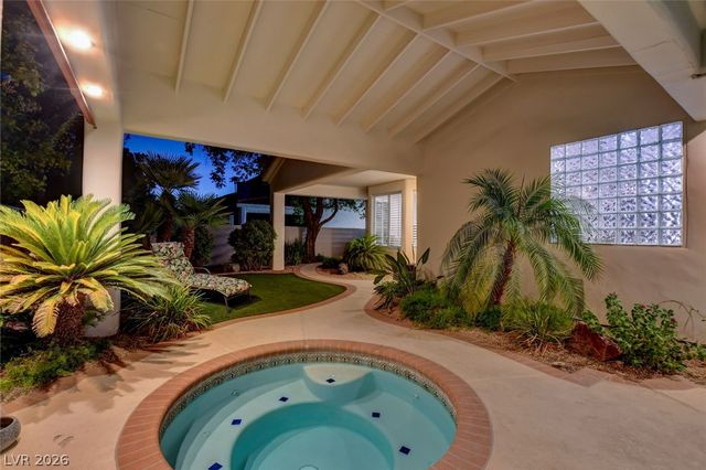 2017 Grafton Avenue, Henderson, NV 89074