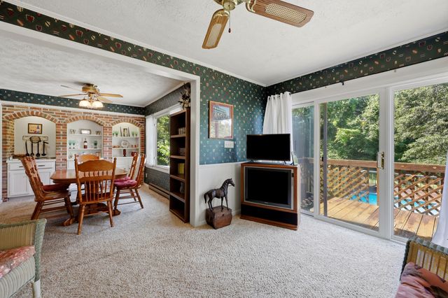 548 Cromwell Way, Lexington, KY 40503