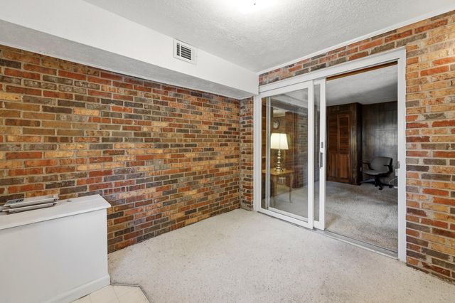 548 Cromwell Way, Lexington, KY 40503
