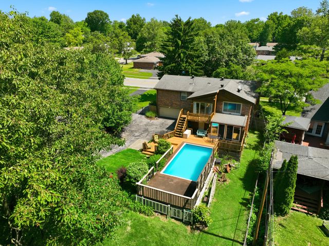 548 Cromwell Way, Lexington, KY 40503