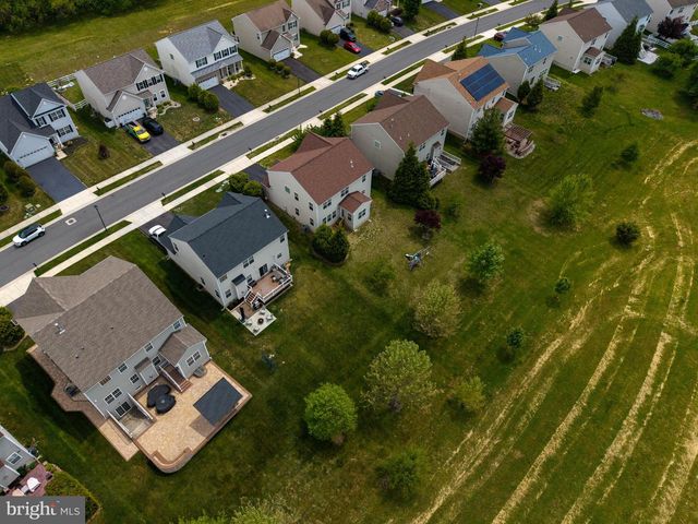 242 ANN DR, Middletown, DE 19709