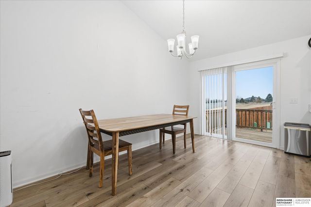 14907 Leeman Circle, Bennington, NE 68007