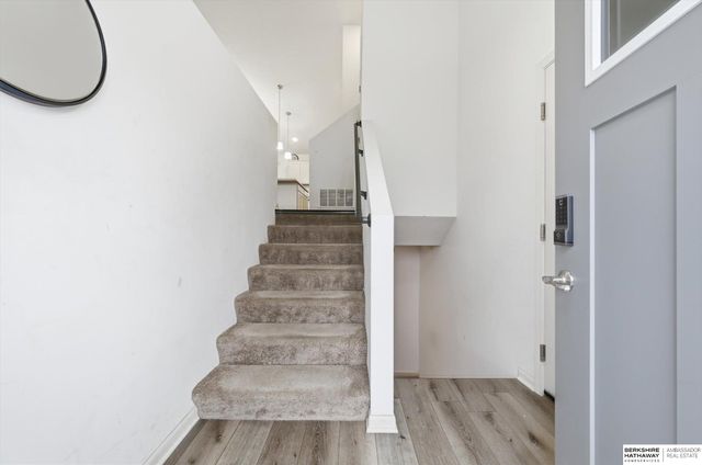 14907 Leeman Circle, Bennington, NE 68007