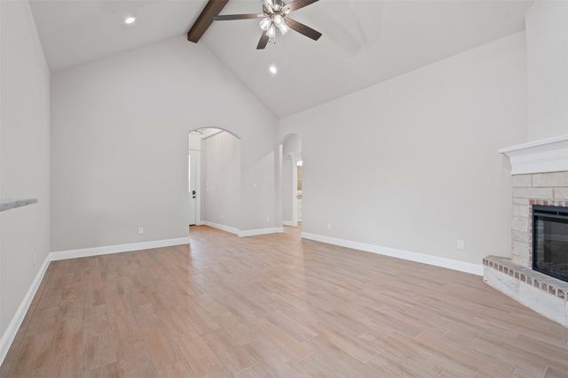 704 Jameson, Springtown, TX 76082