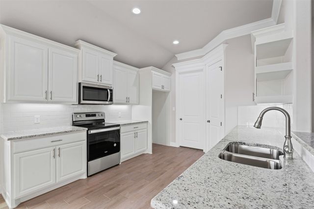 704 Jameson, Springtown, TX 76082