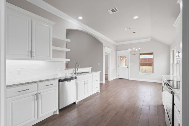 704 Jameson, Springtown, TX 76082