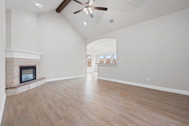 704 Jameson, Springtown, TX 76082