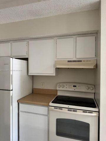 5760 Rock Island Rd 304, Tamarac, FL 33319