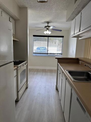 5760 Rock Island Rd 304, Tamarac, FL 33319