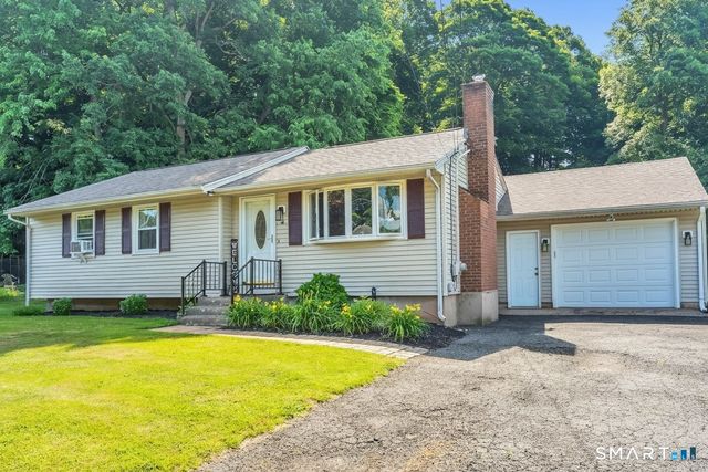 27 Idle Lane, Meriden, CT 06451