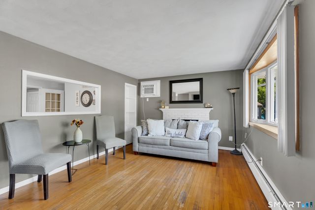 27 Idle Lane, Meriden, CT 06451