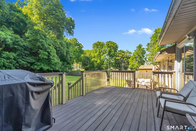 27 Idle Lane, Meriden, CT 06451