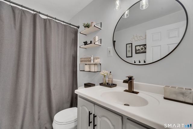 27 Idle Lane, Meriden, CT 06451