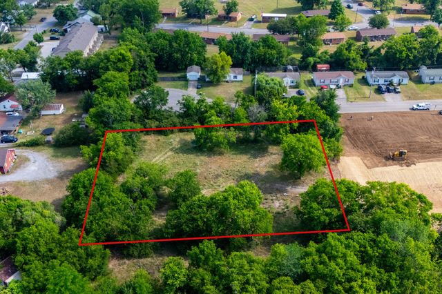 708 Hartsville Pike, Lebanon, TN 37087