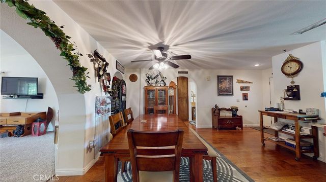 30660 Alicante, Homeland, CA 92548