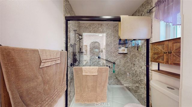 30660 Alicante, Homeland, CA 92548