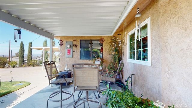 30660 Alicante, Homeland, CA 92548