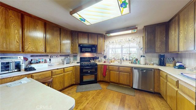 30660 Alicante, Homeland, CA 92548