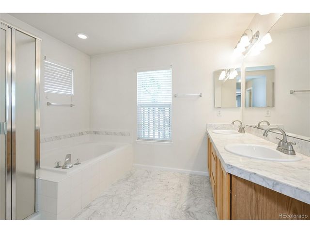 10638 Cherrybrook Cir, Littleton, CO 80126