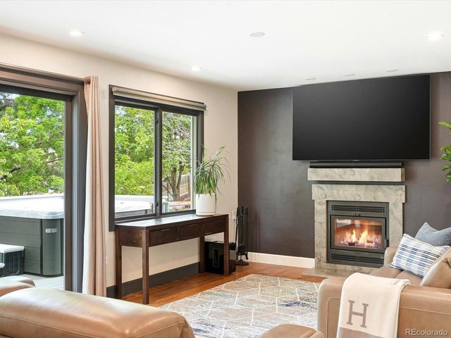 8016 S Vine Way, Centennial, CO 80122