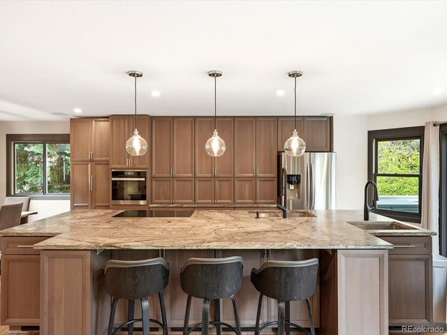 8016 S Vine Way, Centennial, CO 80122