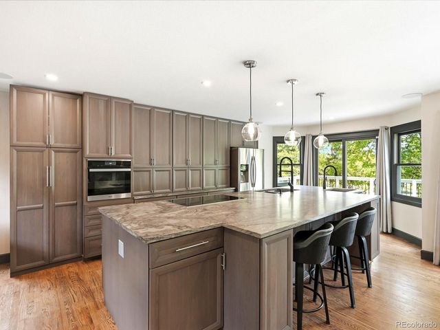 8016 S Vine Way, Centennial, CO 80122